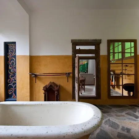 The Kandy Samadhicentre Narampanawa Room photo